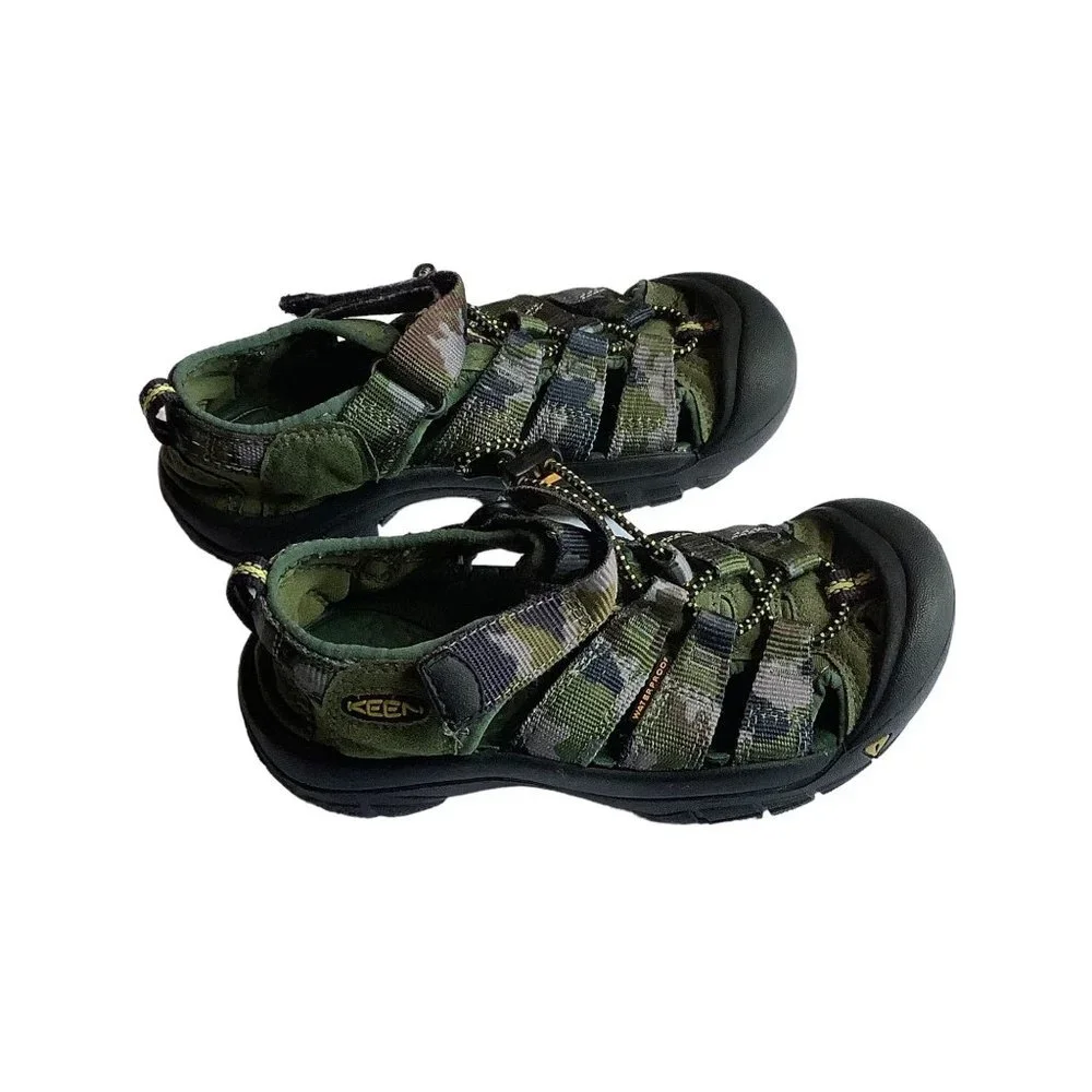 Keen Camouflage Newport H2 Hiking Sandals Kid Sz 1 Green Granola Girl Gorpcore‎